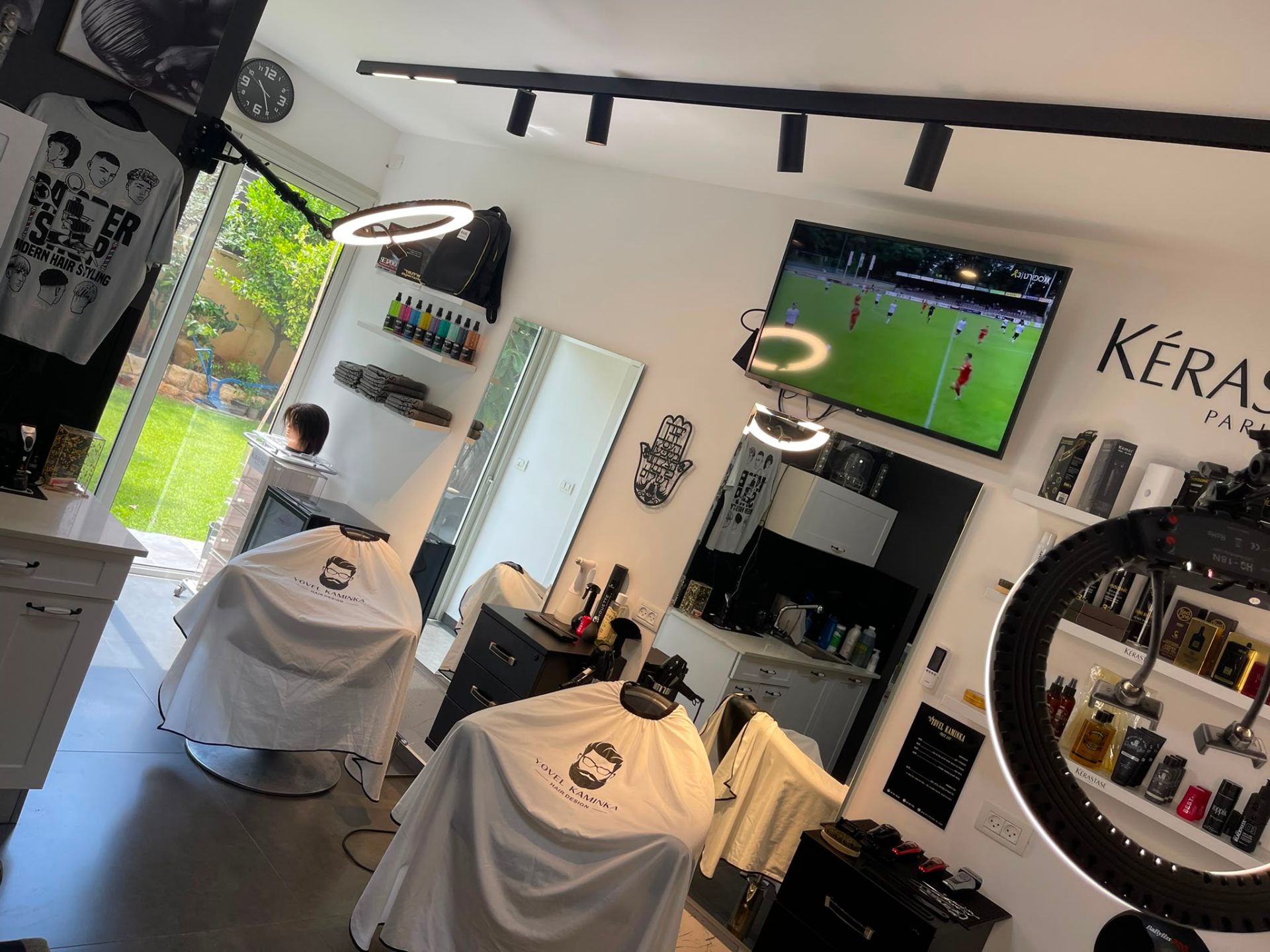 מספרת YK Hair Design מבפנים